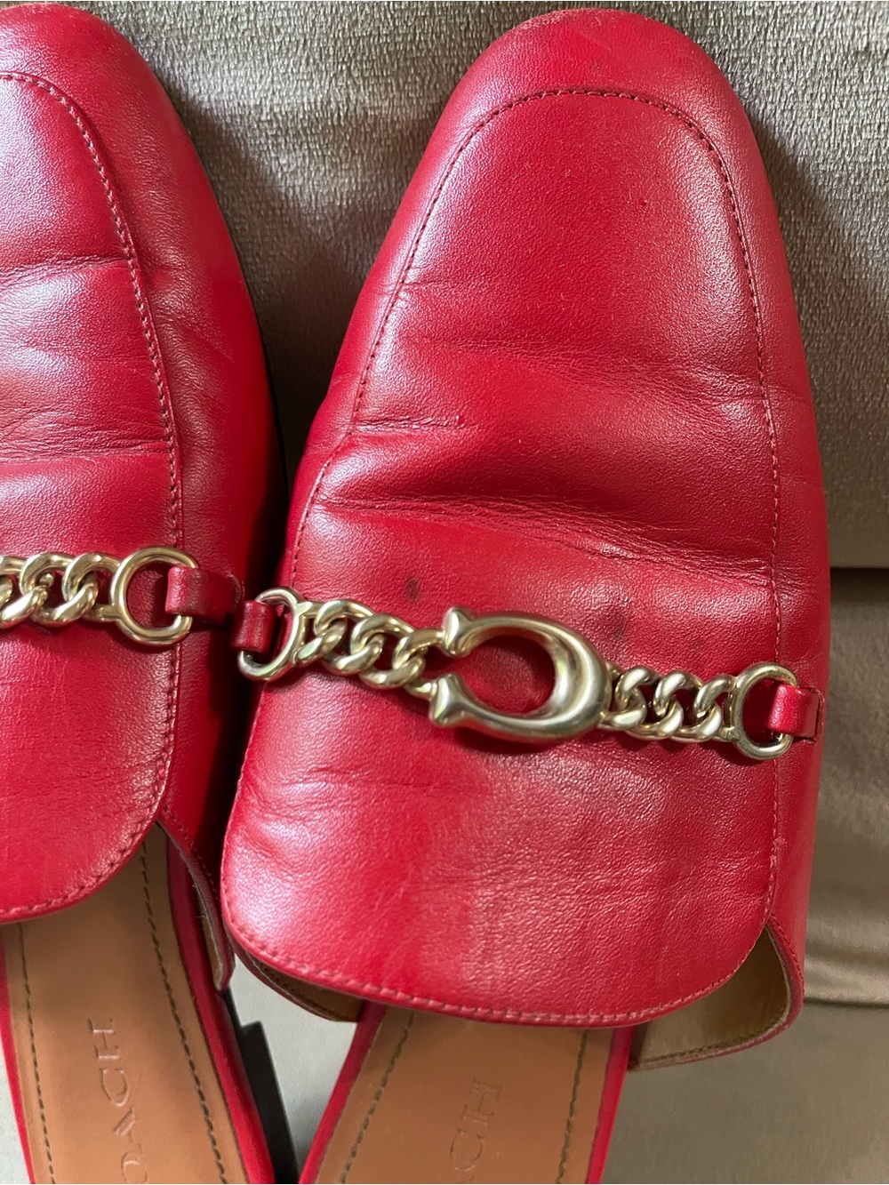 Coach Sofi Red Leather Slides - Picture 4 of 6
